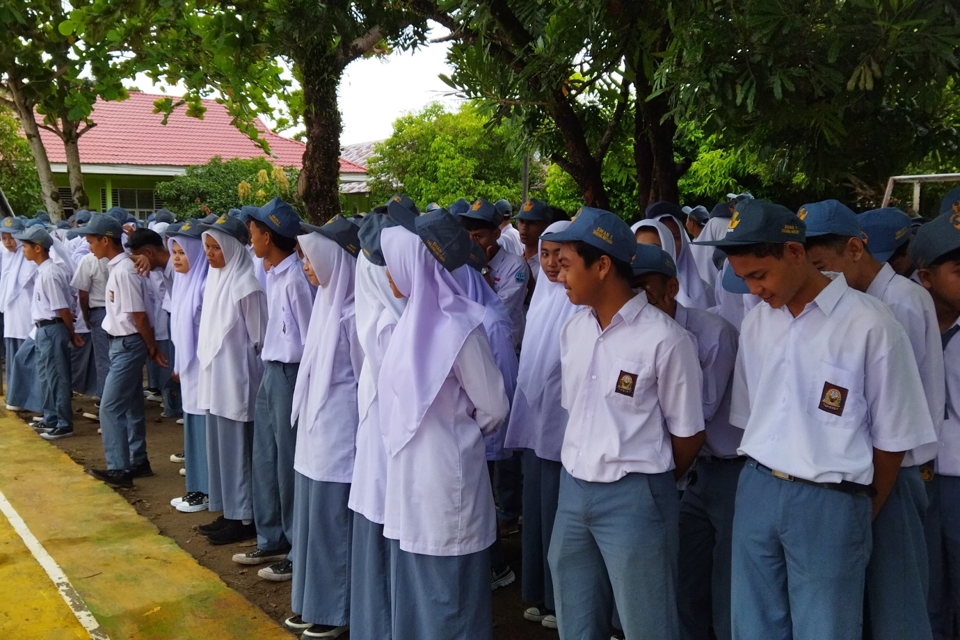 SISWA SISWI SMAN 1 TANJUNG MUTIARA